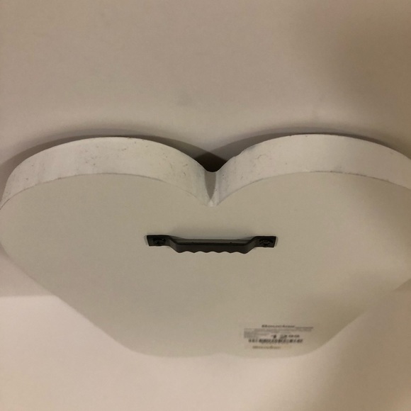 3/$20 Bouclair Wooden Flip Flops Wall Decor NWT - Picture 3 of 10